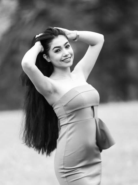 Yalda, the stylist behind Oak Studio